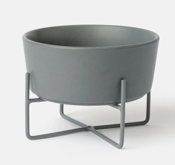 Waggo Simple Solid Dog Bowl and Stand