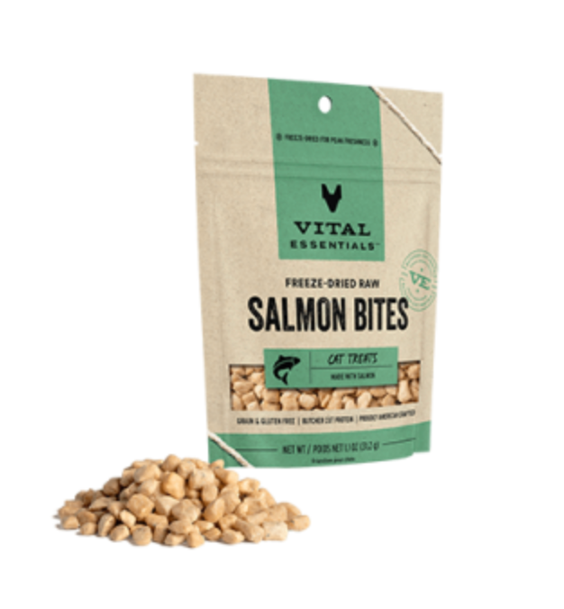 Vital Essentials Freeze-Dried Salmon Bites Cat Treats (1.1oz/31.1g)