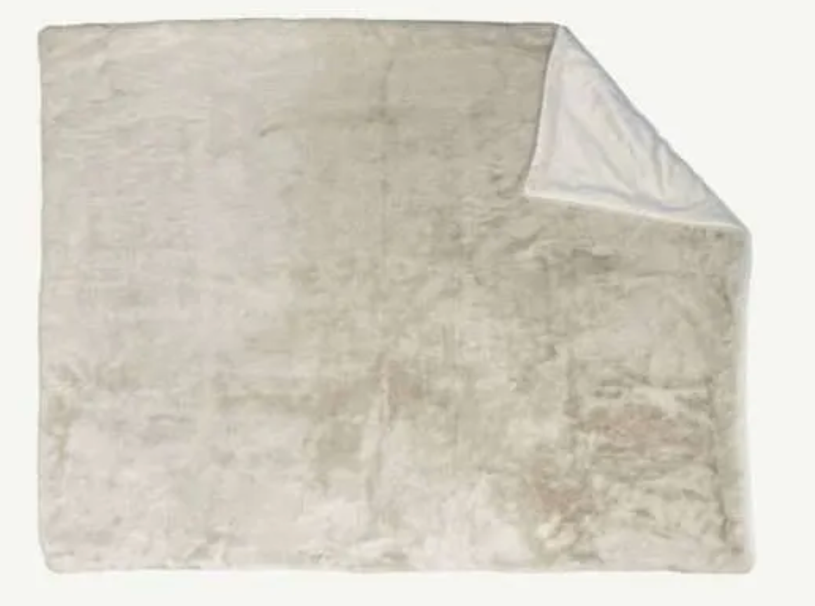 4 Cats &amp; Dogs Faux Fur Pixie Throw Blanket