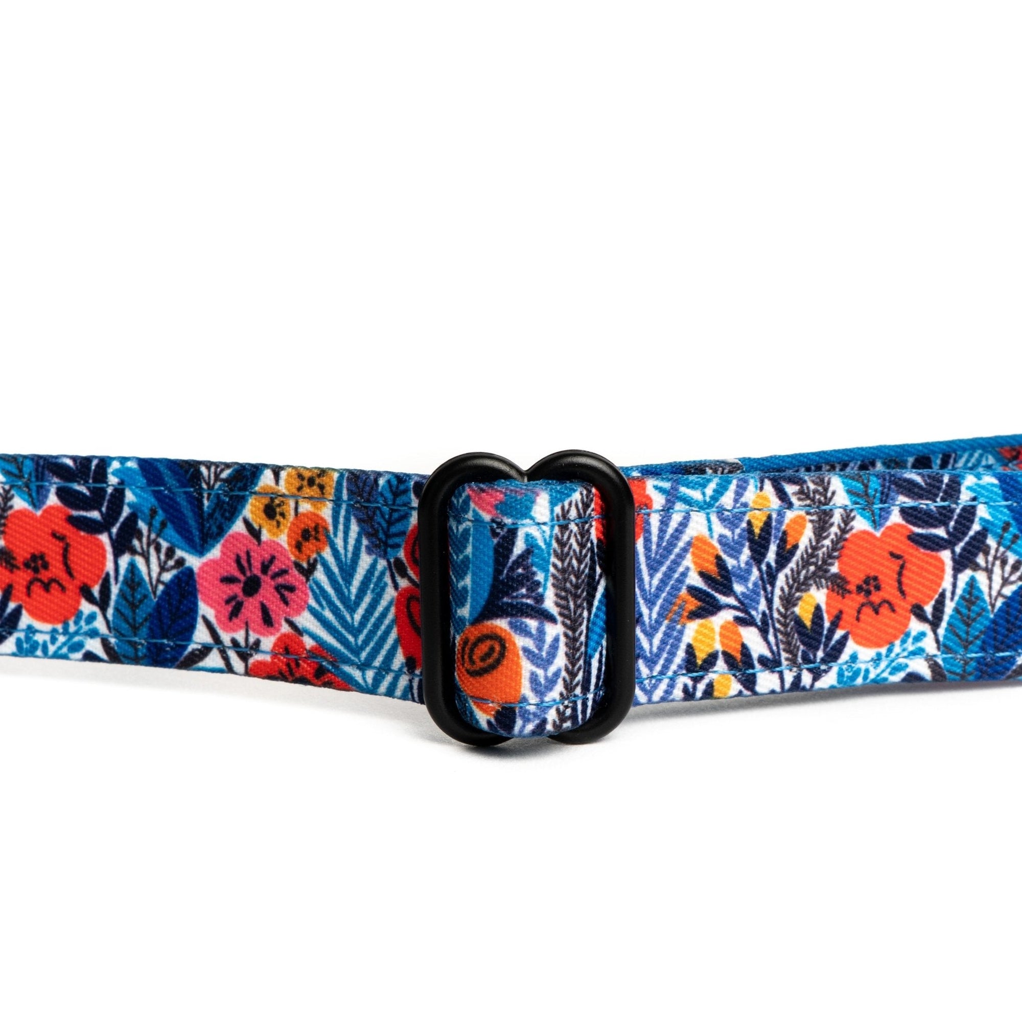 Lucy &amp; Co. Royal Garden - Blue with Flowers - Adjustable Buckle Clip Dog Collar